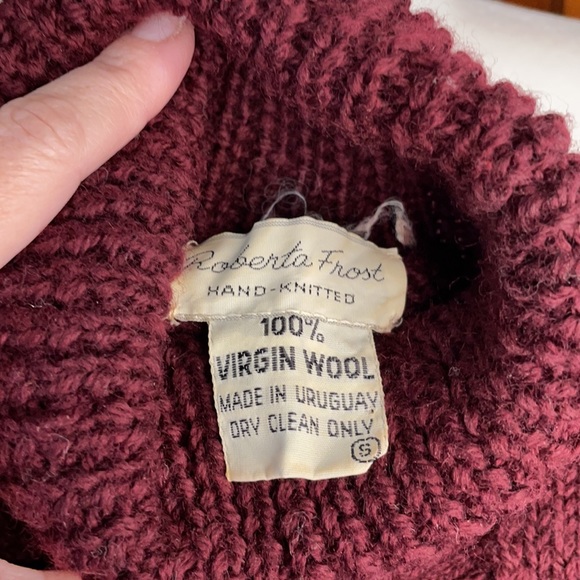 Vintage 80’s Burgundy Cable Knit Crop Sweater - Picture 6 of 7